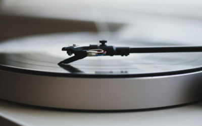 Platine vinyle DJ : laquelle choisir en 2024 ?
